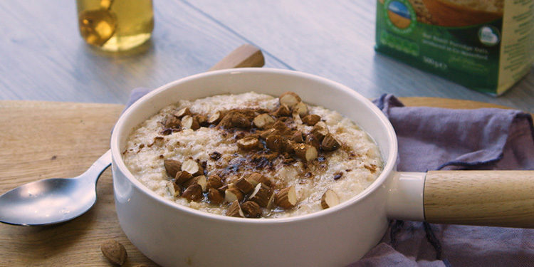 Flahavan's Recipes - Cinnamon Almond Porridge