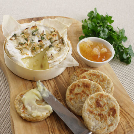 Flahavan's Recipe, Baked Camembert Glazed Oatcakes